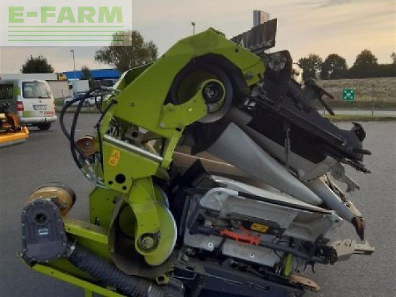 CLAAS gebr. maispflücker corio 875fc - Accesorios para cosechadoras de forraje: foto 2 CLAAS gebr. maispflücker corio 875fc - Accesorios para cosechadoras de forraje: foto 2