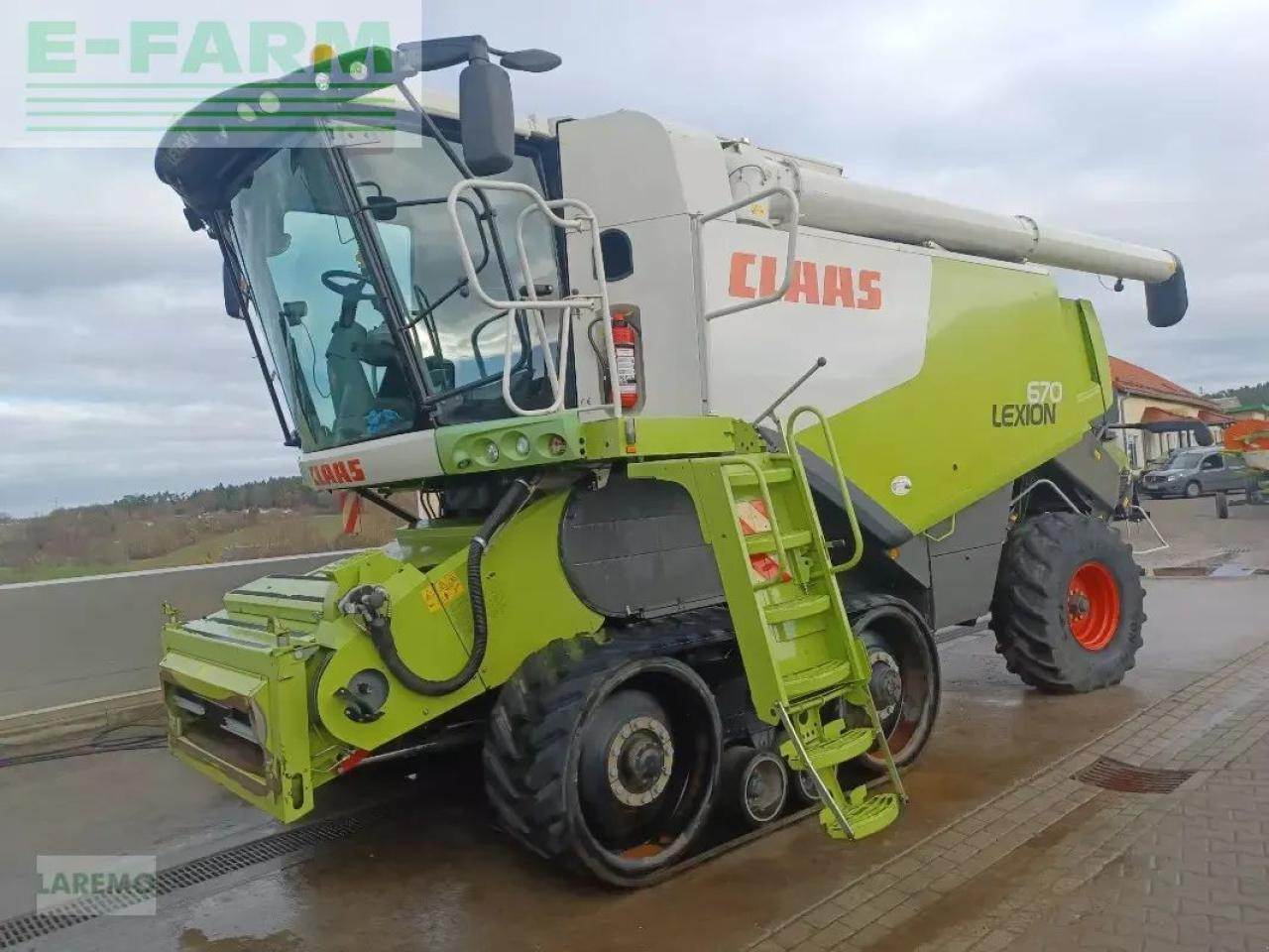 CLAAS lexion 670 tt terratrac v 900 - Cosechadora de granos: foto 1 CLAAS lexion 670 tt terratrac v 900 - Cosechadora de granos: foto 1