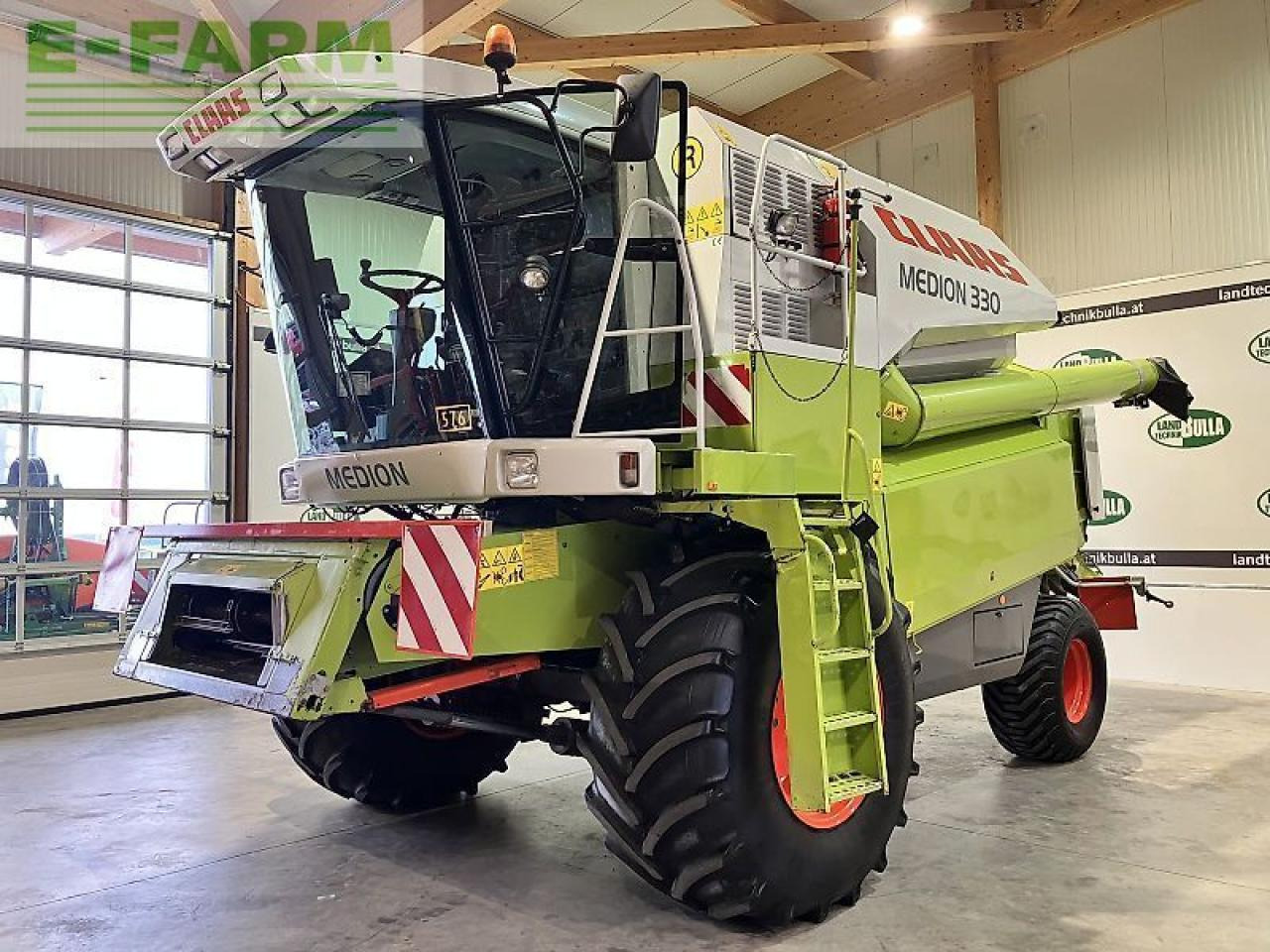 CLAAS medion 330 - Cosechadora de granos: foto 1 CLAAS medion 330 - Cosechadora de granos: foto 1