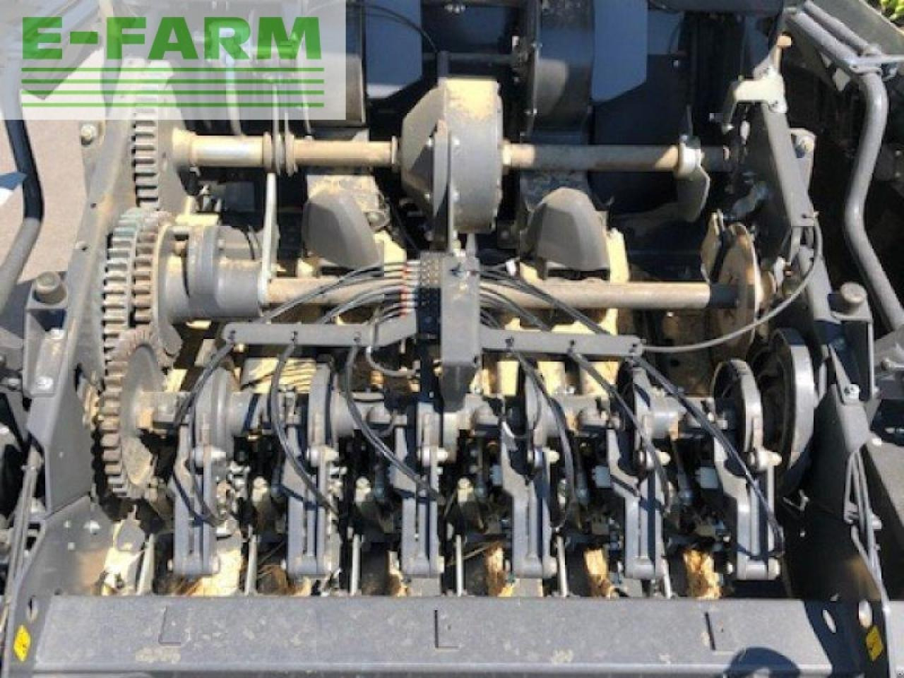 Empacadora de pacas cuadradas CLAAS quadrant 5300 fc t: foto 23