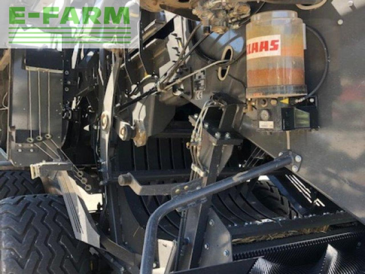 Empacadora de pacas cuadradas CLAAS quadrant 5300 fc t: foto 28