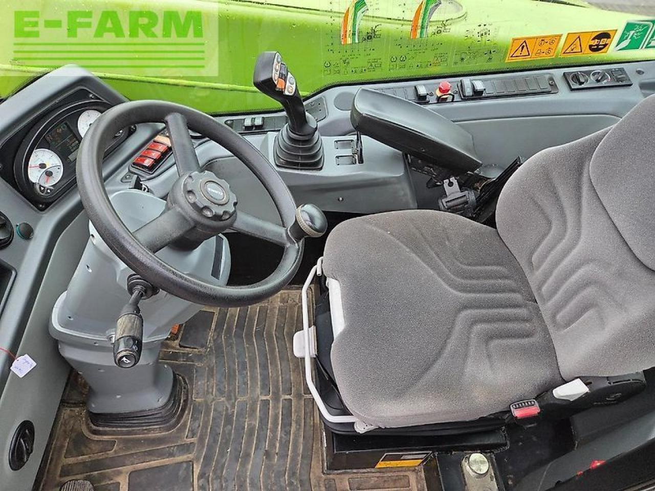 CLAAS scorpion 746 - Manipulador telescópico: foto 5 CLAAS scorpion 746 - Manipulador telescópico: foto 5