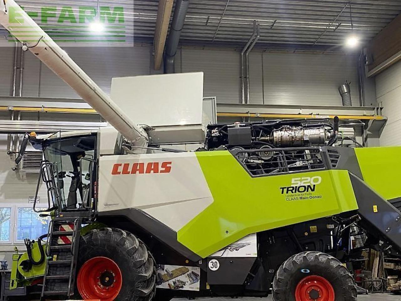 CLAAS trion 520 mit vario 560 - Cosechadora de granos: foto 5 CLAAS trion 520 mit vario 560 - Cosechadora de granos: foto 5
