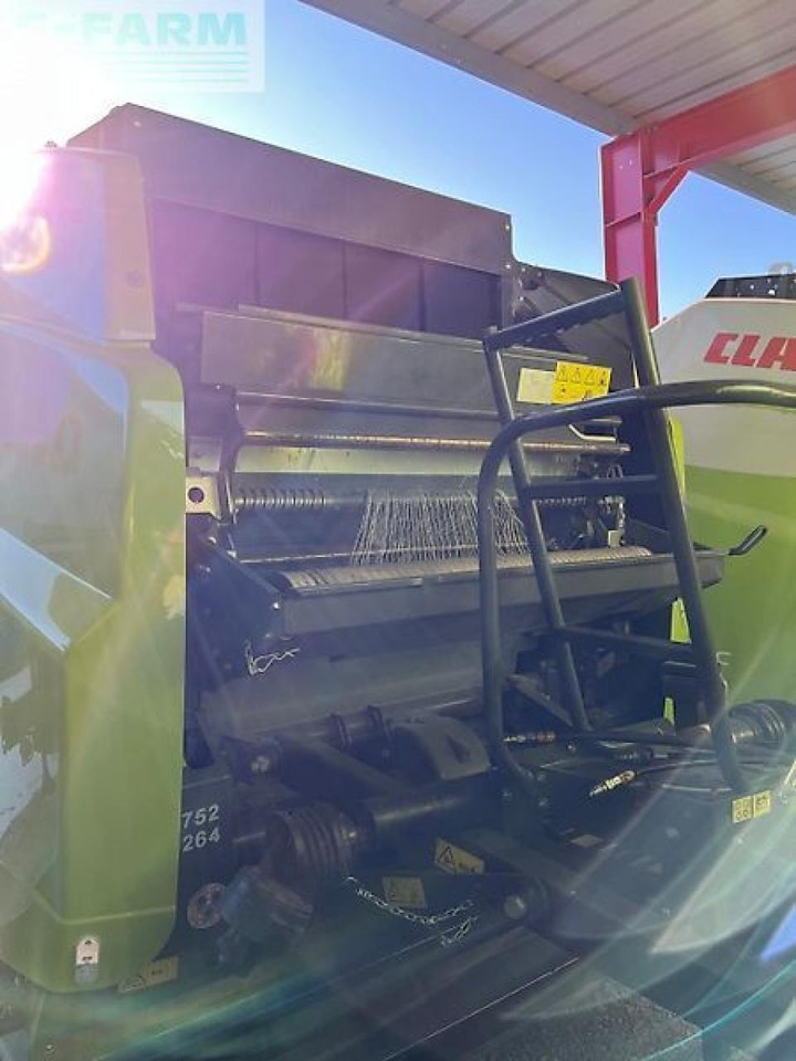 CLAAS variant 480 rc pro - Empacadora de pacas cuadradas: foto 3 CLAAS variant 480 rc pro - Empacadora de pacas cuadradas: foto 3