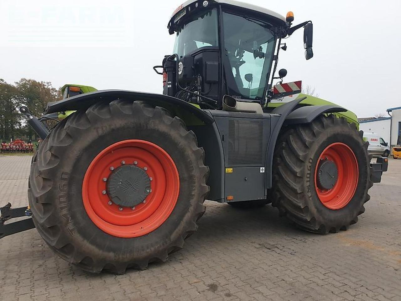 CLAAS xerion 4200 trac vc + rtk TRAC VC - Tractor: foto 4 CLAAS xerion 4200 trac vc + rtk TRAC VC - Tractor: foto 4