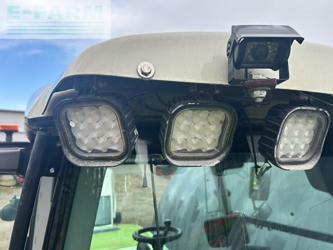 CLAAS xerion 4500 trac vc TRAC VC - Tractor: foto 3 CLAAS xerion 4500 trac vc TRAC VC - Tractor: foto 3