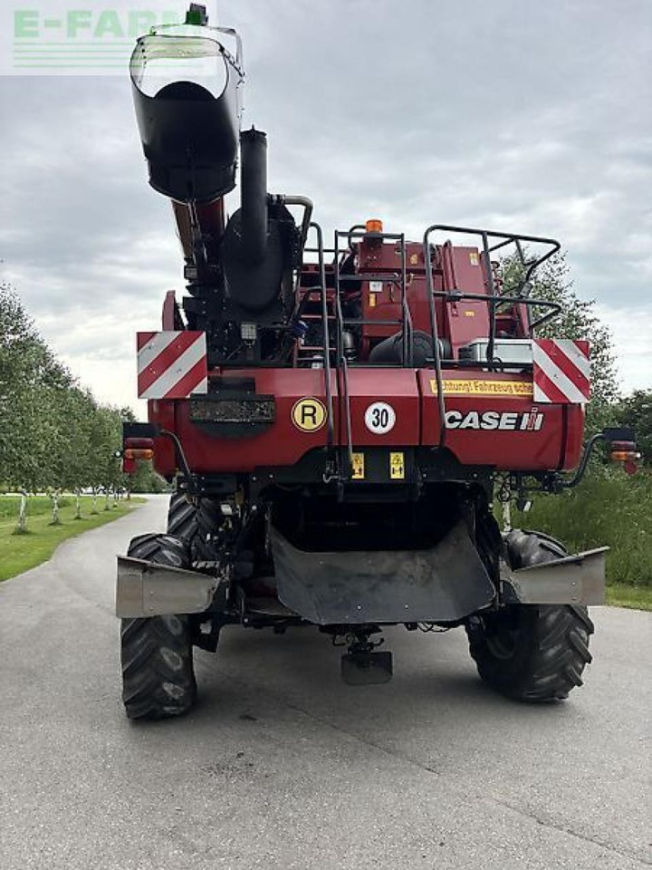 Case-IH axial-flow 6140 - Cosechadora de granos: foto 3 Case-IH axial-flow 6140 - Cosechadora de granos: foto 3