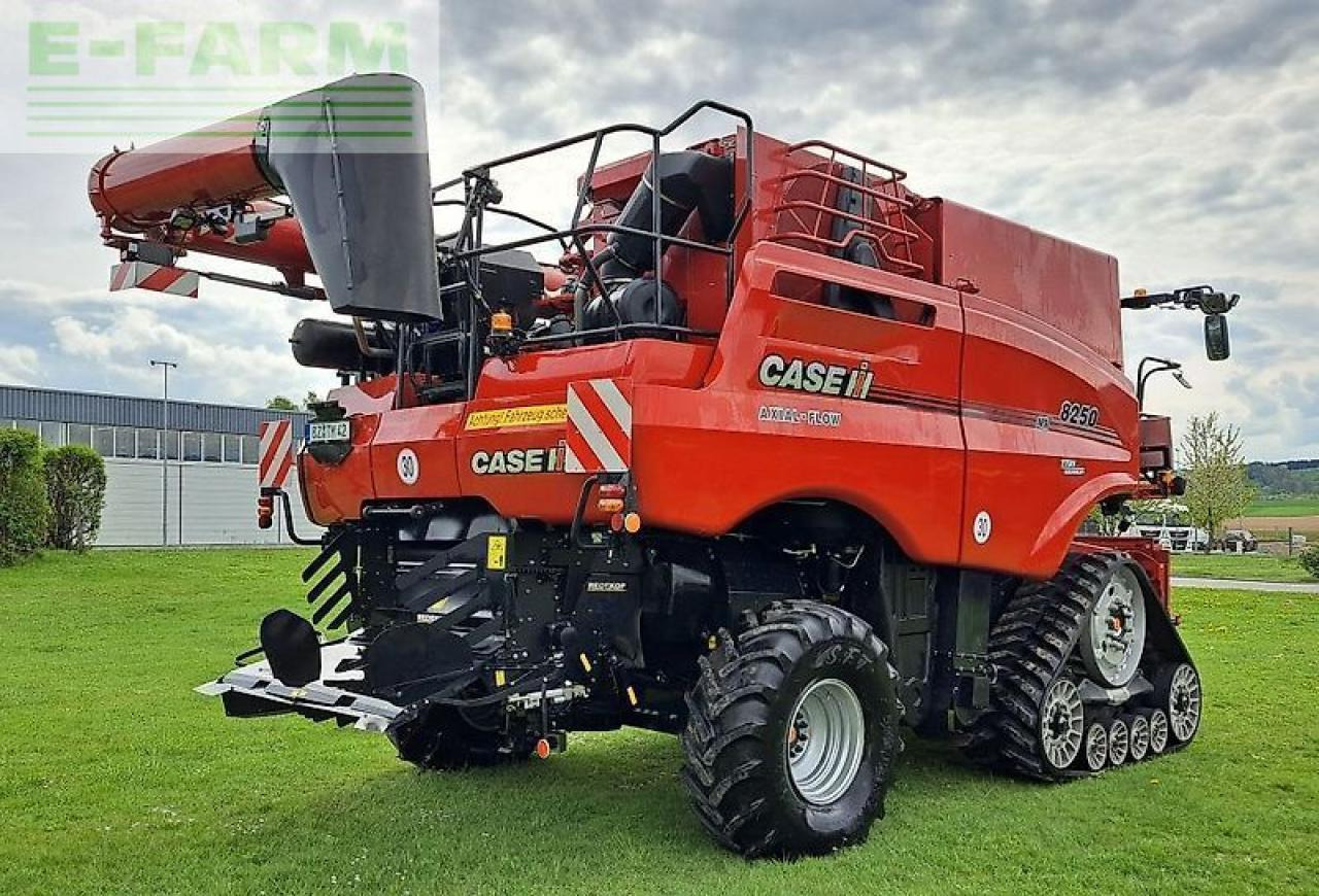 Case-IH axial flow 8250 sts - Cosechadora de granos: foto 5 Case-IH axial flow 8250 sts - Cosechadora de granos: foto 5