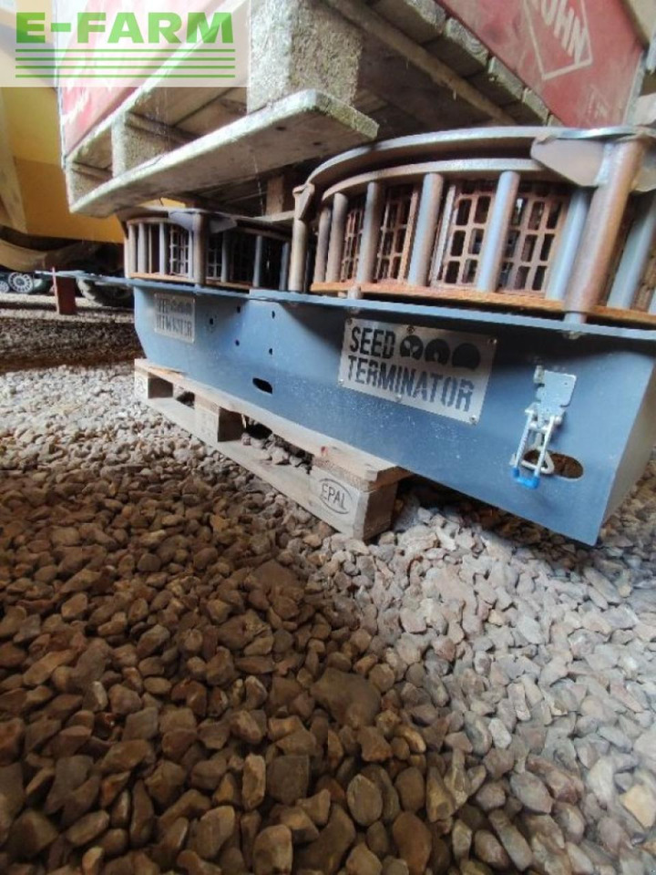 Case-IH seed terminator bouchard diffusion - Cosechadora de granos: foto 3 Case-IH seed terminator bouchard diffusion - Cosechadora de granos: foto 3