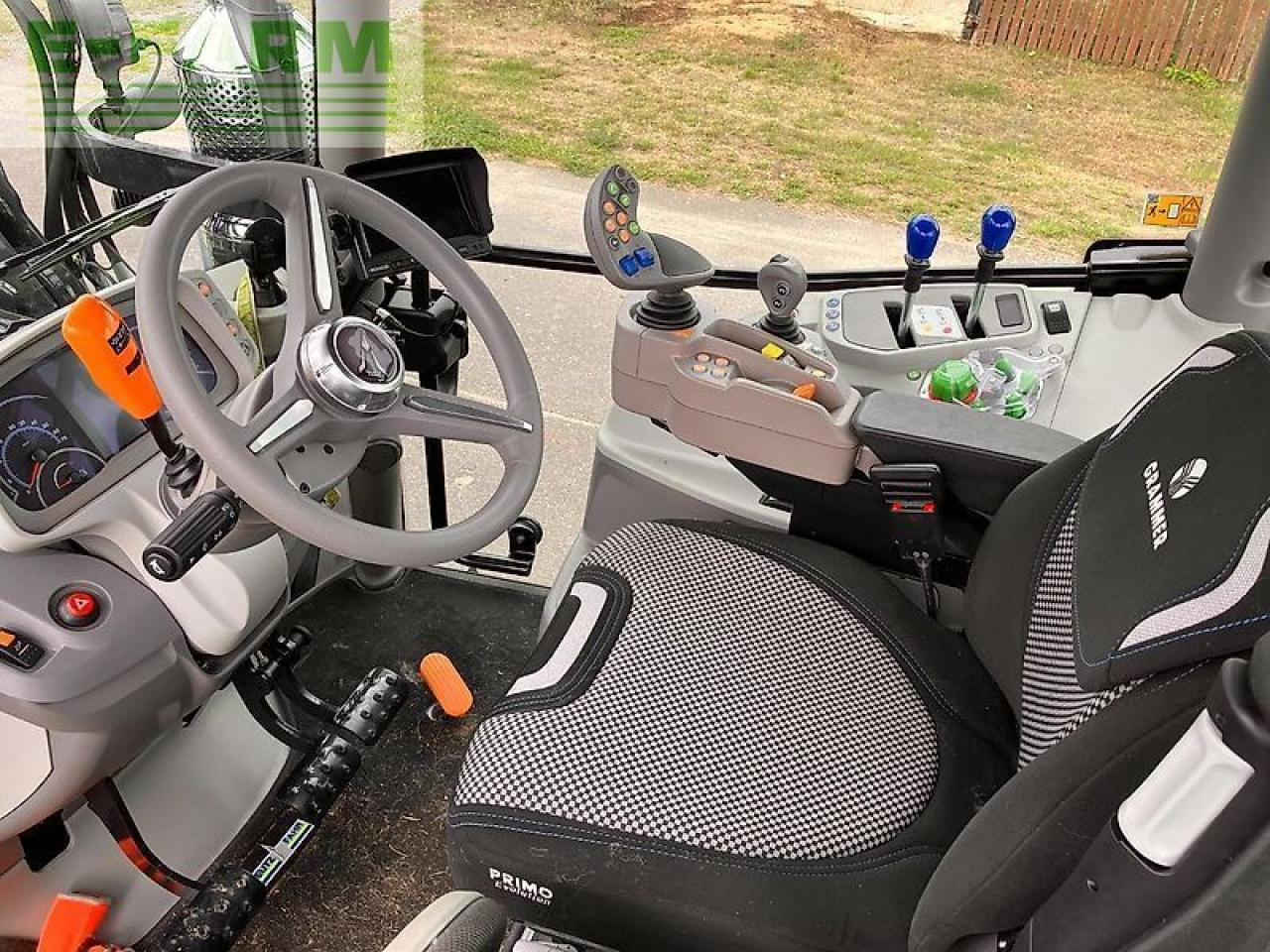 Tractor Deutz-Fahr 6135 c ttv mit stoll frontlader TTV: foto 10