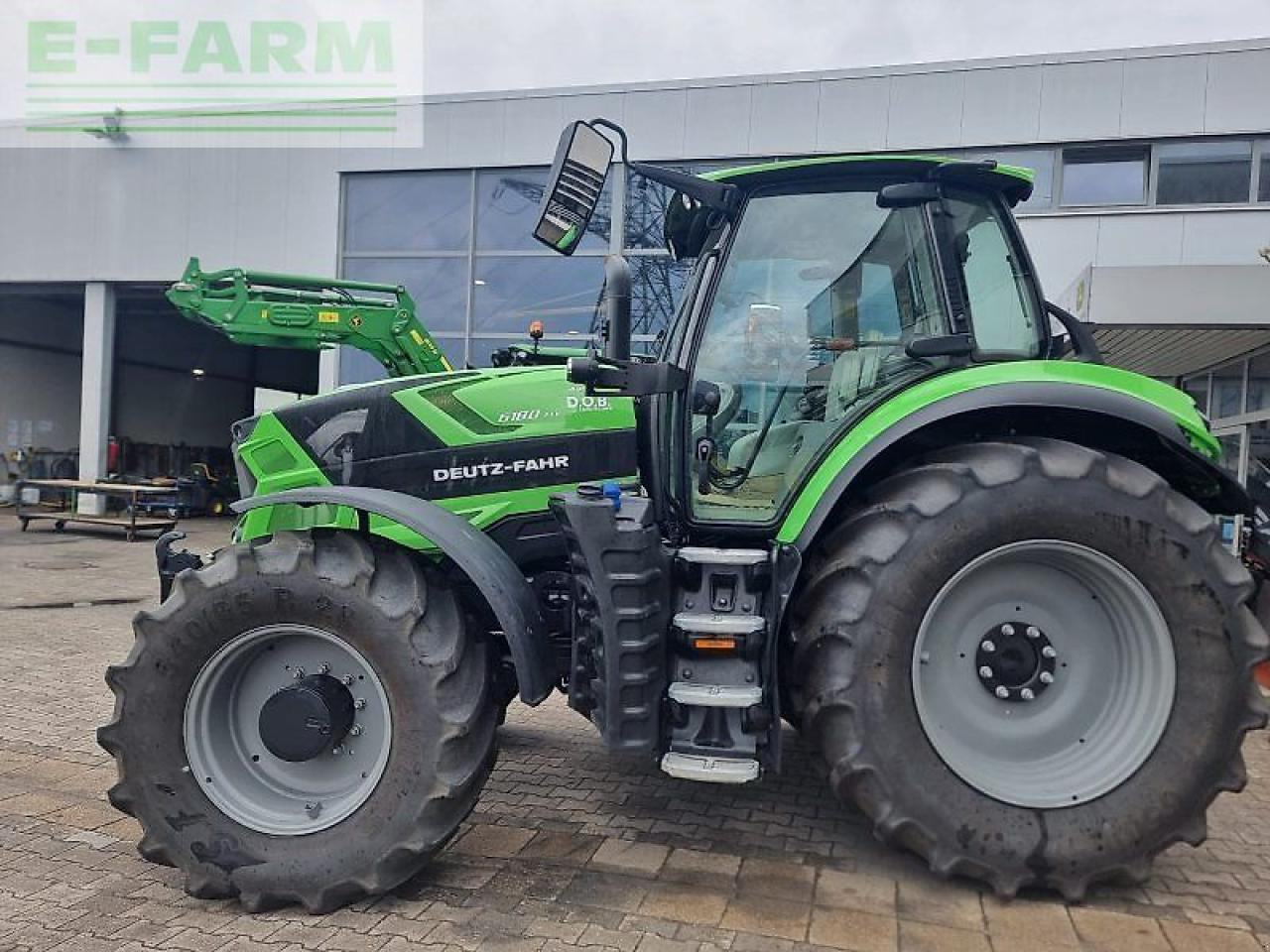 Deutz-Fahr agrotron 6180 ttv TTV - Tractor: foto 4 Deutz-Fahr agrotron 6180 ttv TTV - Tractor: foto 4