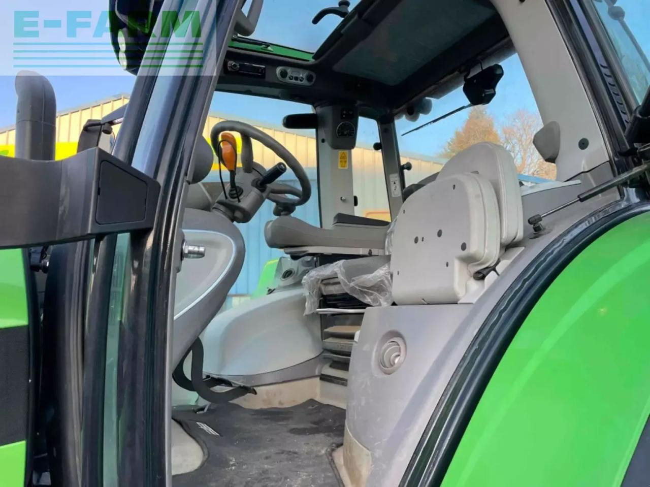 Deutz-Fahr tracteur agricole 6175agrotronttv deutz-fahr - Tractor: foto 3 Deutz-Fahr tracteur agricole 6175agrotronttv deutz-fahr - Tractor: foto 3