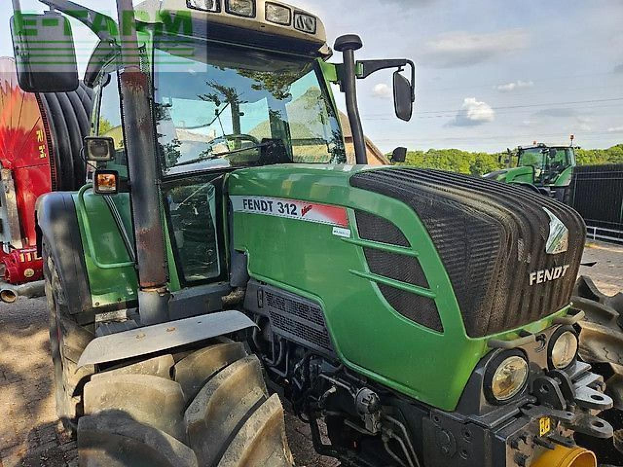 Fendt 312 vario ( 310 311 313 ) - Tractor: foto 4 Fendt 312 vario ( 310 311 313 ) - Tractor: foto 4