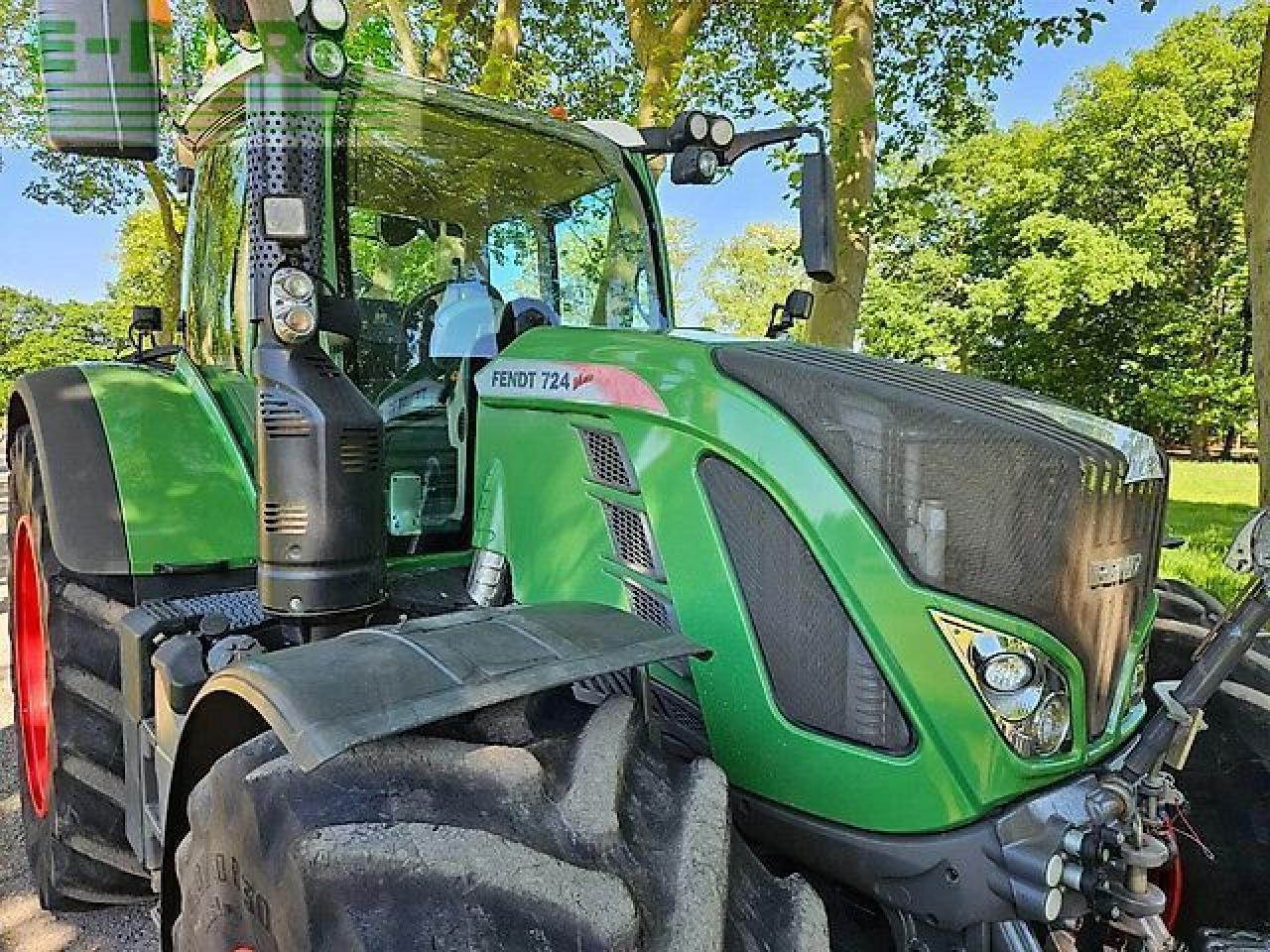 Fendt 724 s4 profi plus rtk ( 718 720 722 ) - Tractor: foto 3 Fendt 724 s4 profi plus rtk ( 718 720 722 ) - Tractor: foto 3