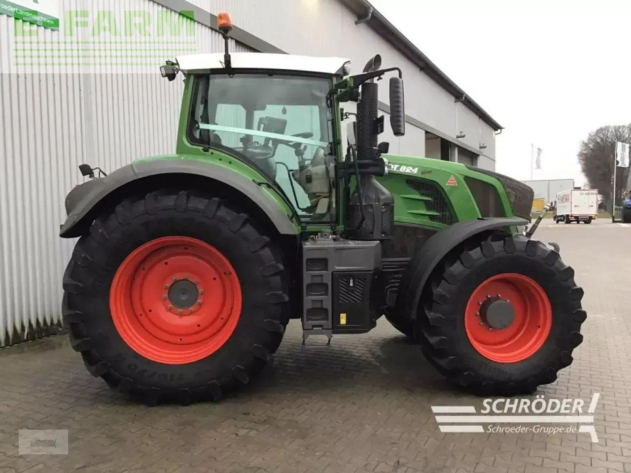 Fendt 824 s4 profi plus - Tractor: foto 2 Fendt 824 s4 profi plus - Tractor: foto 2