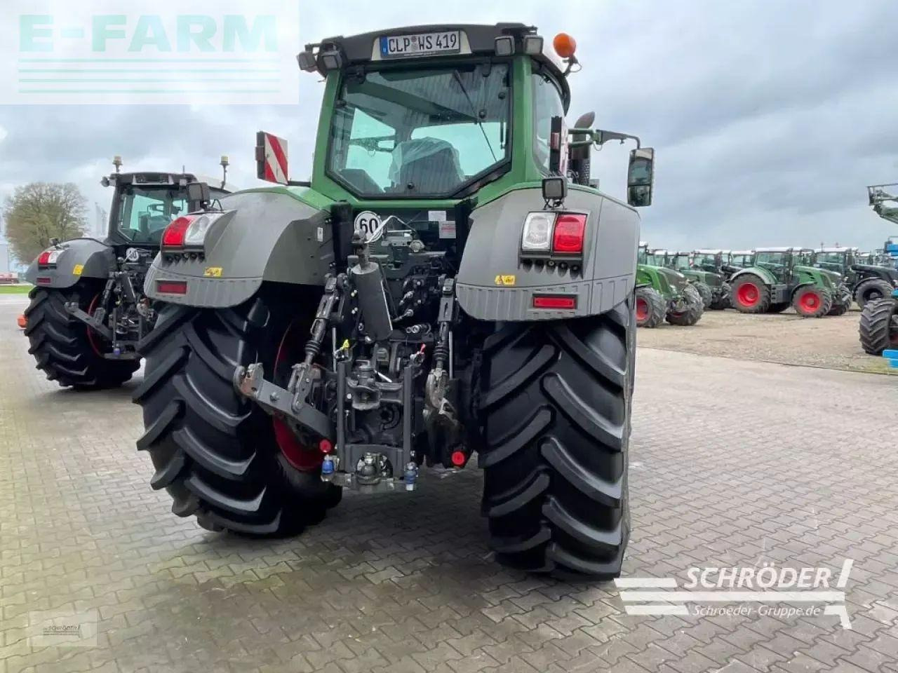 Fendt 828 s4 profi plus - Tractor: foto 3 Fendt 828 s4 profi plus - Tractor: foto 3