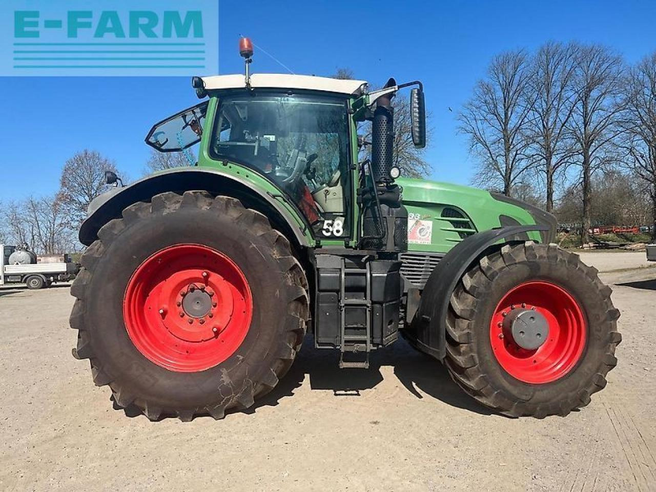 Fendt 933 vario profi plus scheckheftgepflegt rüfa 936 939 930 ProfiPlus - Tractor: foto 2 Fendt 933 vario profi plus scheckheftgepflegt rüfa 936 939 930 ProfiPlus - Tractor: foto 2