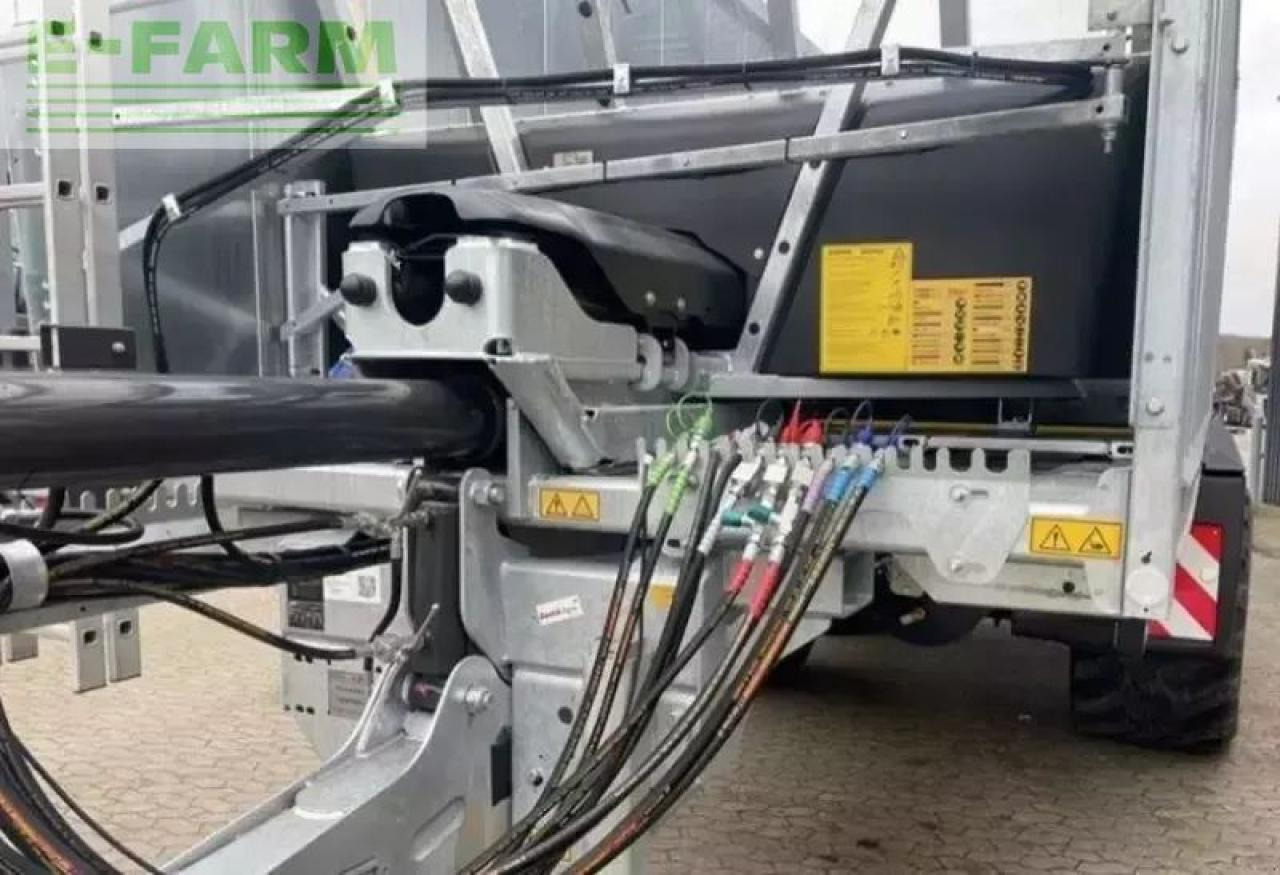 Fliegl asw 281 taurus fox tandem bogie - Remolque volquete agrícola: foto 4 Fliegl asw 281 taurus fox tandem bogie - Remolque volquete agrícola: foto 4
