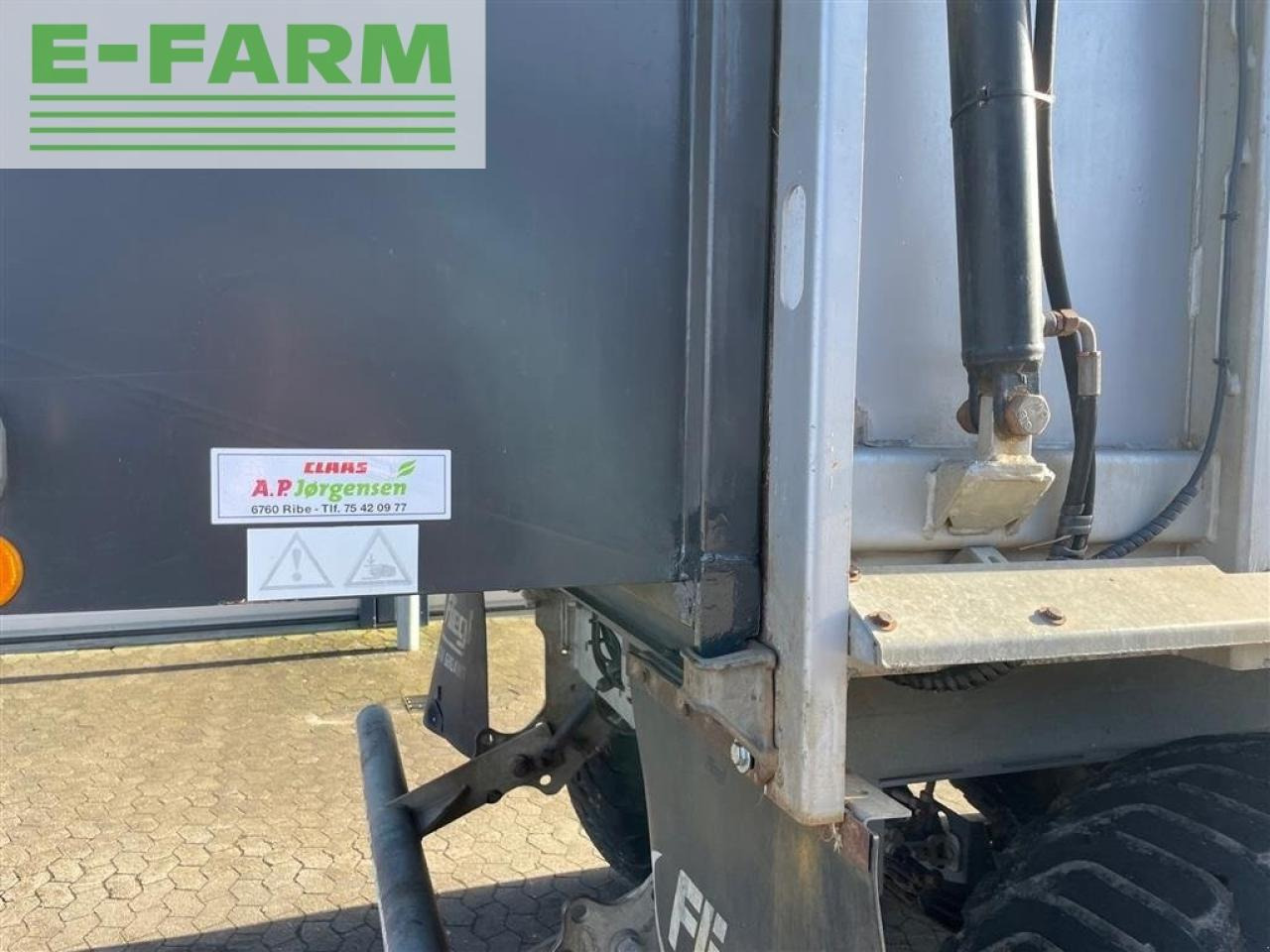 Fliegl tmk 271 bull galvaniseret - Remolque volquete agrícola: foto 5 Fliegl tmk 271 bull galvaniseret - Remolque volquete agrícola: foto 5