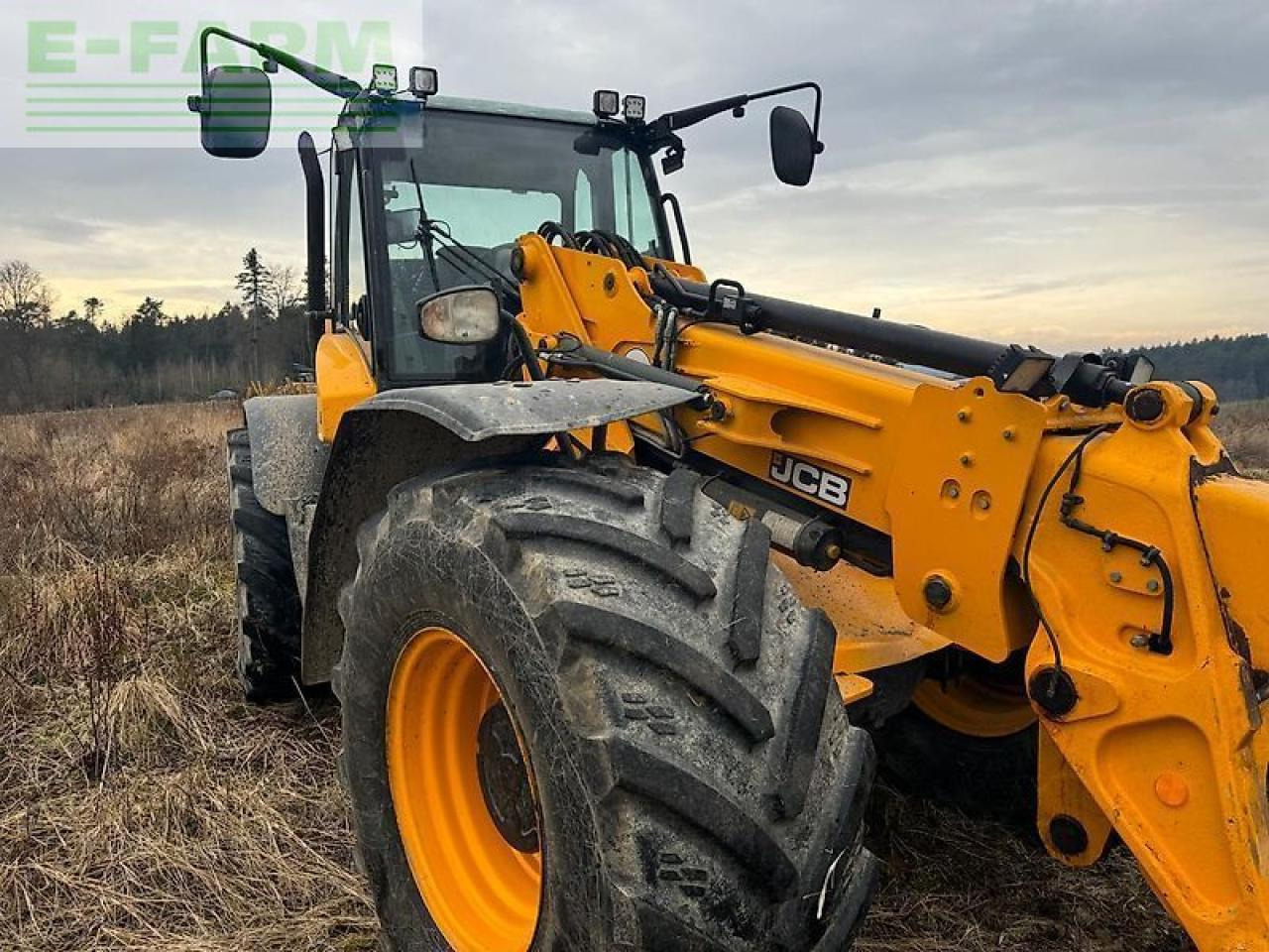 JCB tm 420 - Manipulador telescópico: foto 5 JCB tm 420 - Manipulador telescópico: foto 5
