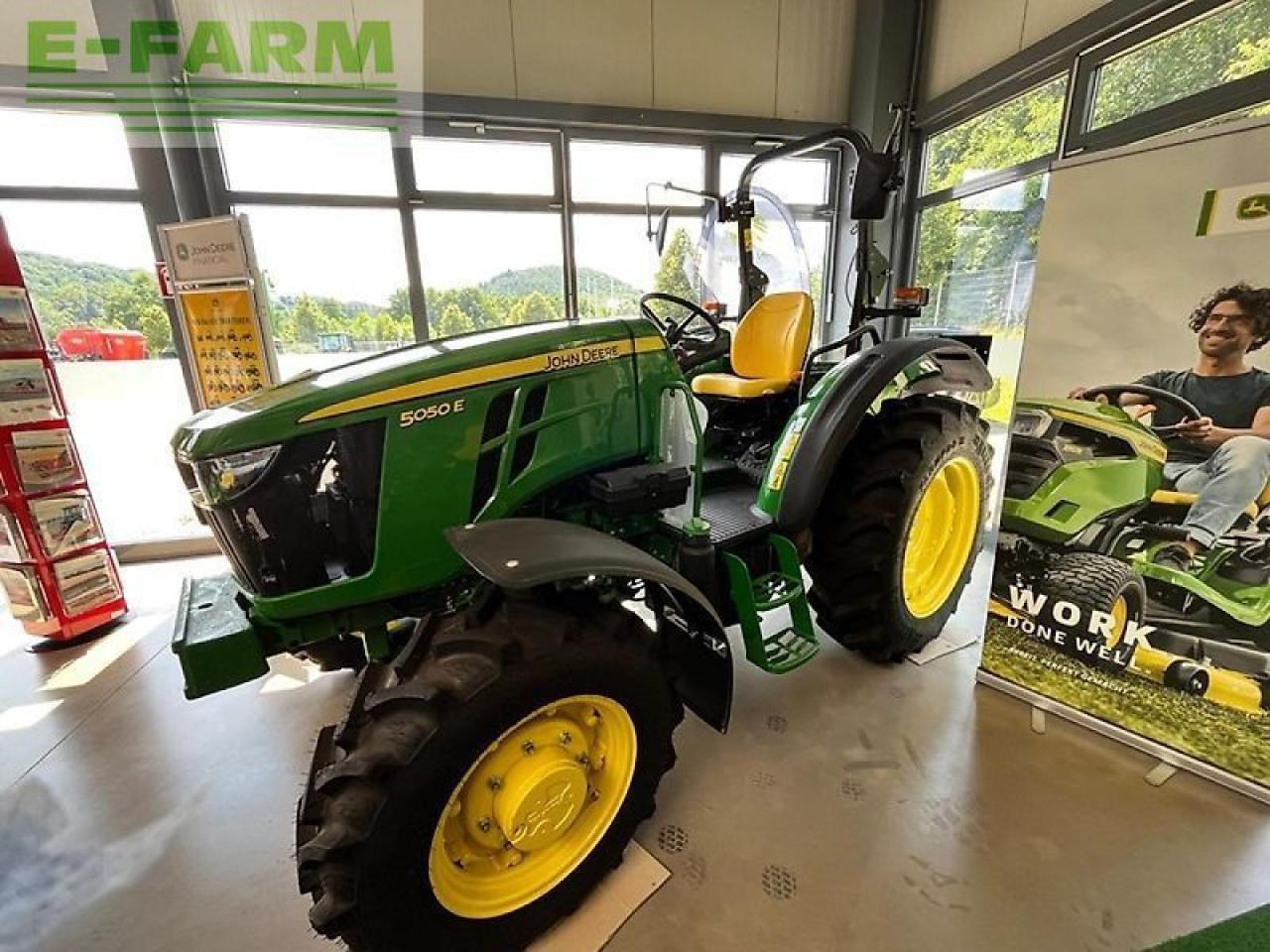 John Deere 5050e - Tractor: foto 3 John Deere 5050e - Tractor: foto 3