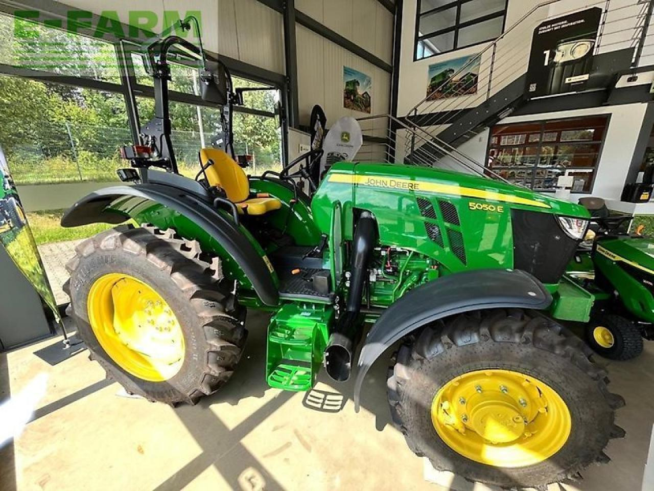 John Deere 5050e - Tractor: foto 2 John Deere 5050e - Tractor: foto 2