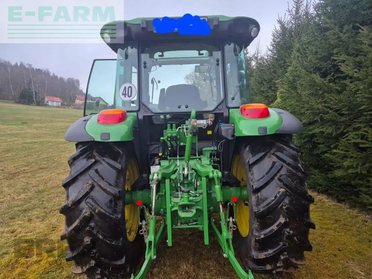 Tractor John Deere 5070 m: foto 7