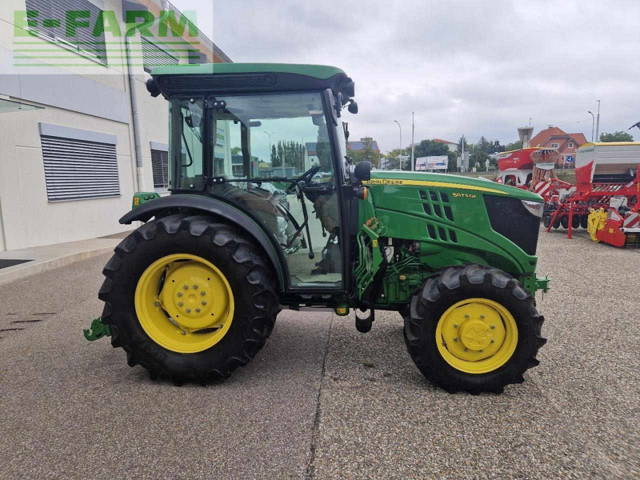 John Deere 5075 GF - Tractor: foto 5 John Deere 5075 GF - Tractor: foto 5