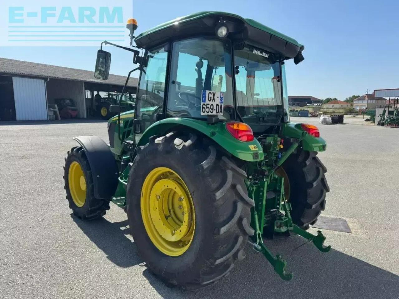 John Deere 5075 e power reverser 24/12 - Tractor: foto 4 John Deere 5075 e power reverser 24/12 - Tractor: foto 4