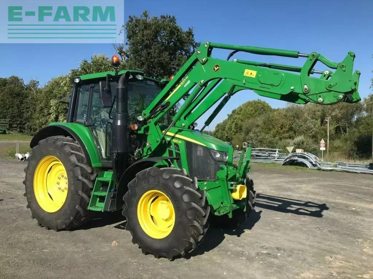 John Deere 6110 m autopower - Tractor: foto 1 John Deere 6110 m autopower - Tractor: foto 1