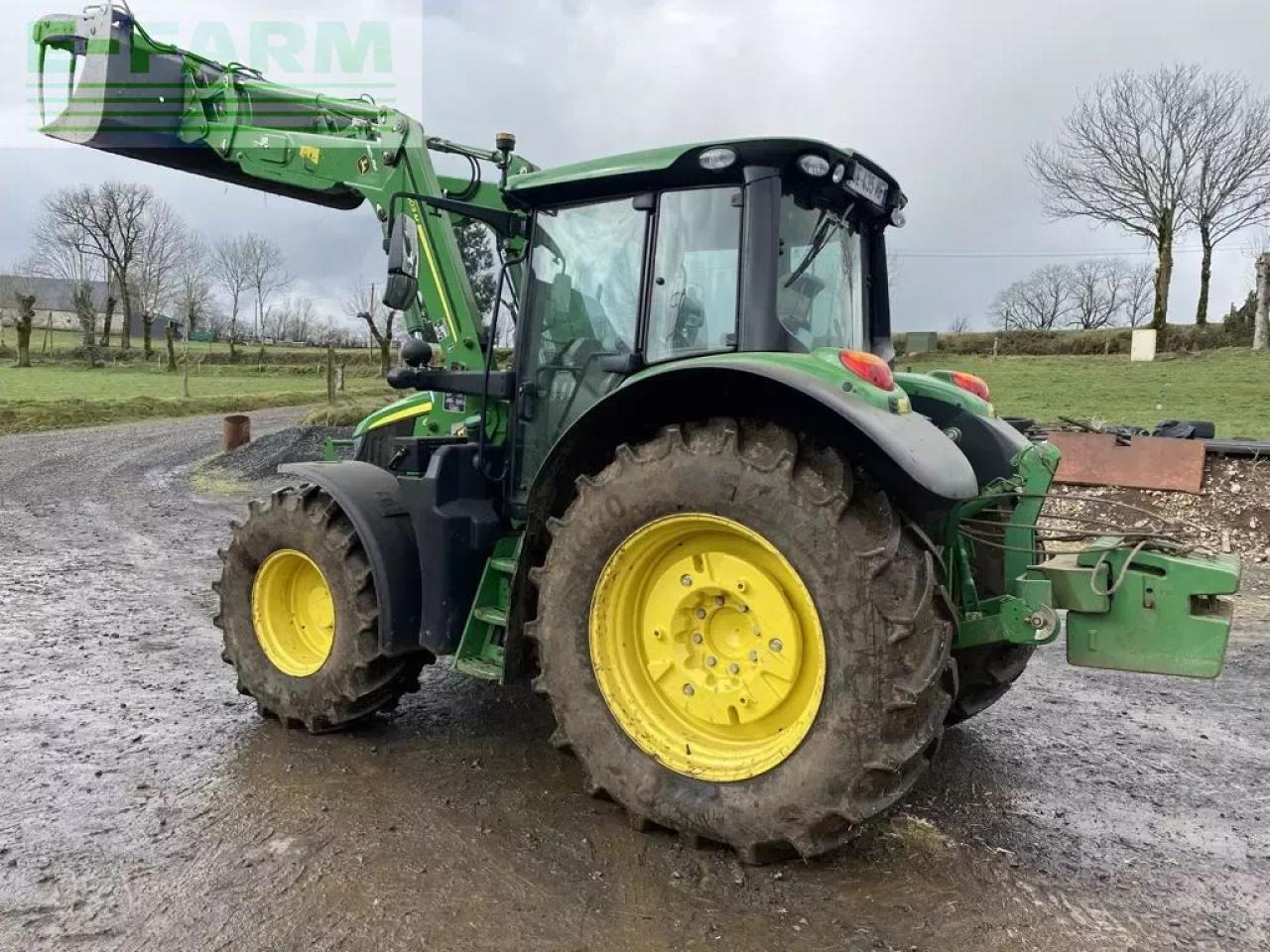 John Deere 6110 m command quad + - Tractor: foto 4 John Deere 6110 m command quad + - Tractor: foto 4