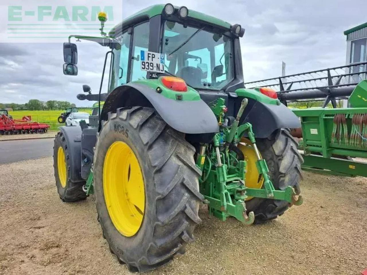 John Deere 6110m - Tractor: foto 3 John Deere 6110m - Tractor: foto 3