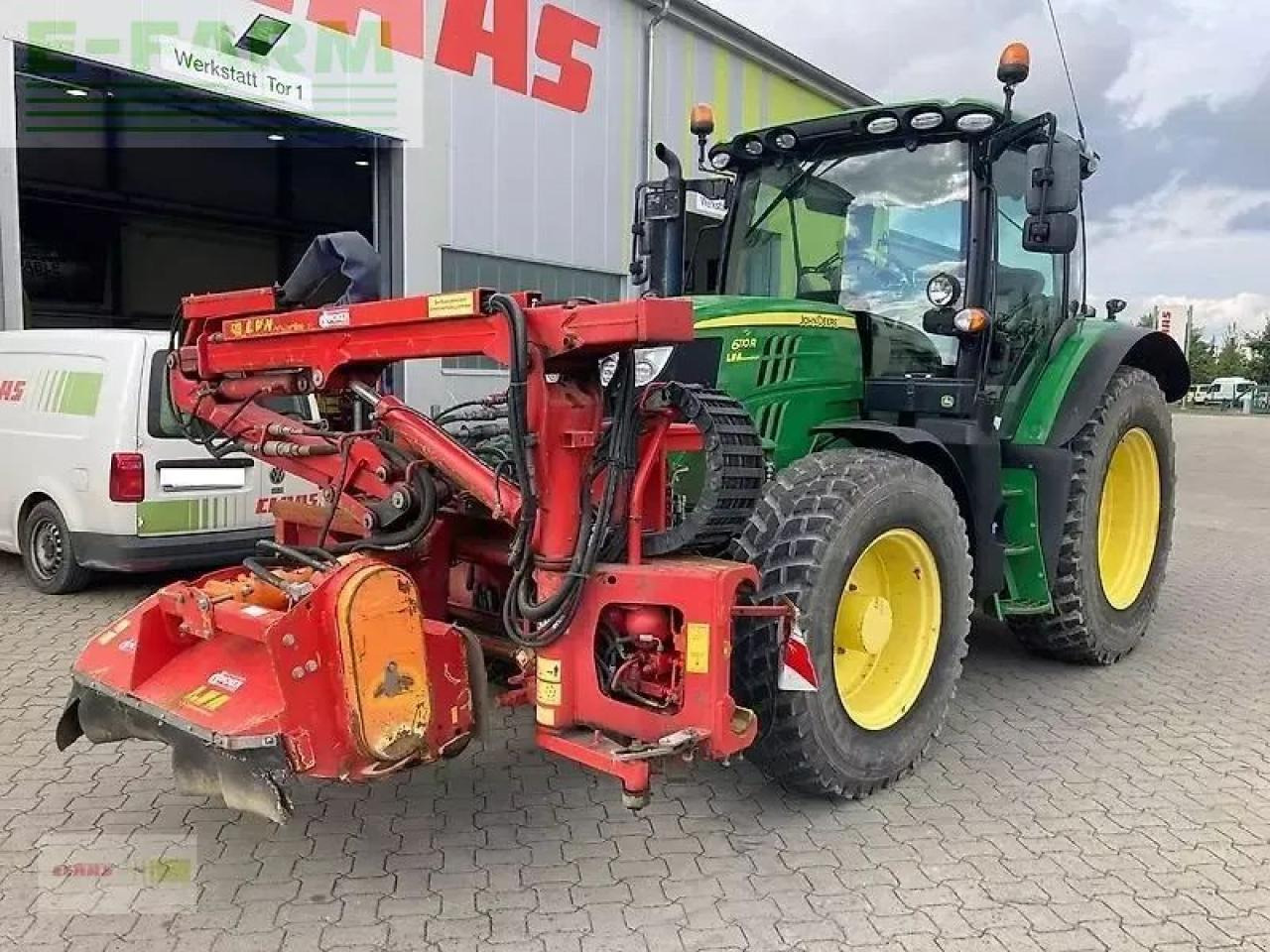 John Deere 6110r - Tractor: foto 2 John Deere 6110r - Tractor: foto 2