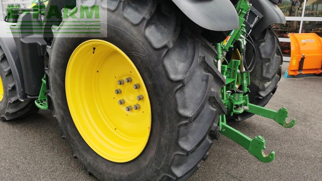 Tractor John Deere 6120m: foto 17