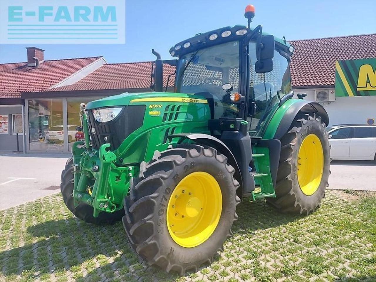 John Deere 6130r - Tractor: foto 1 John Deere 6130r - Tractor: foto 1