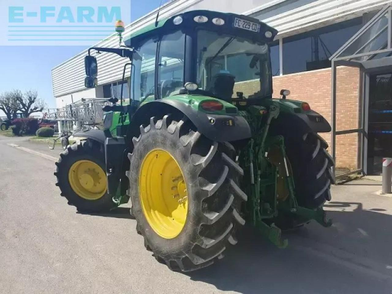 John Deere 6135r - Tractor: foto 4 John Deere 6135r - Tractor: foto 4