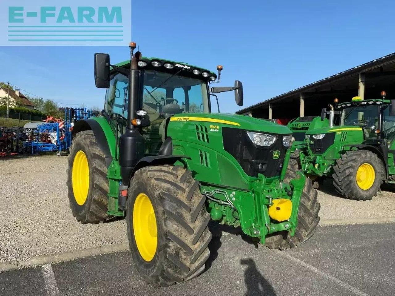 John Deere 6145 r autopower command pro - Tractor: foto 2 John Deere 6145 r autopower command pro - Tractor: foto 2