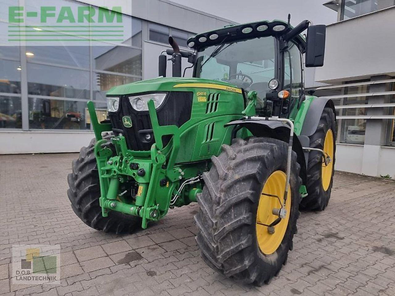John Deere 6145r 6145 r mit konsolen - Tractor: foto 1 John Deere 6145r 6145 r mit konsolen - Tractor: foto 1