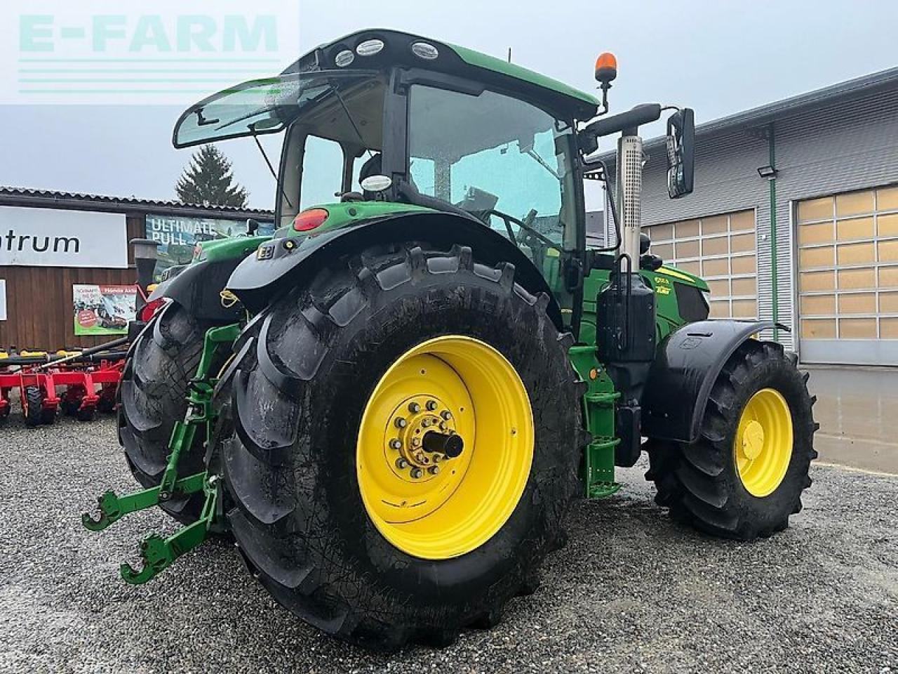 John Deere 6155r - Tractor: foto 4 John Deere 6155r - Tractor: foto 4