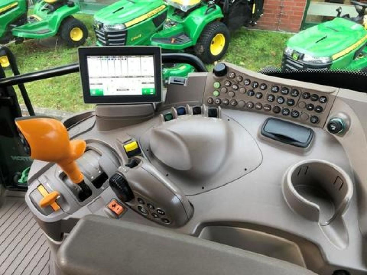 Tractor John Deere 6155r: foto 9 Tractor John Deere 6155r: foto 9