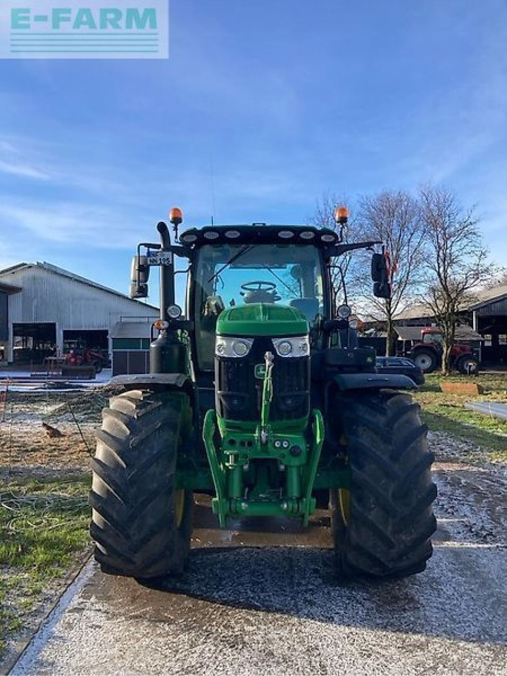 John Deere 6195r - Tractor: foto 2 John Deere 6195r - Tractor: foto 2