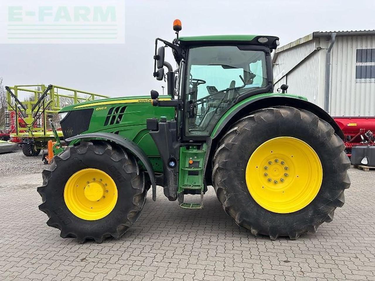 John Deere 6195r - Tractor: foto 4 John Deere 6195r - Tractor: foto 4
