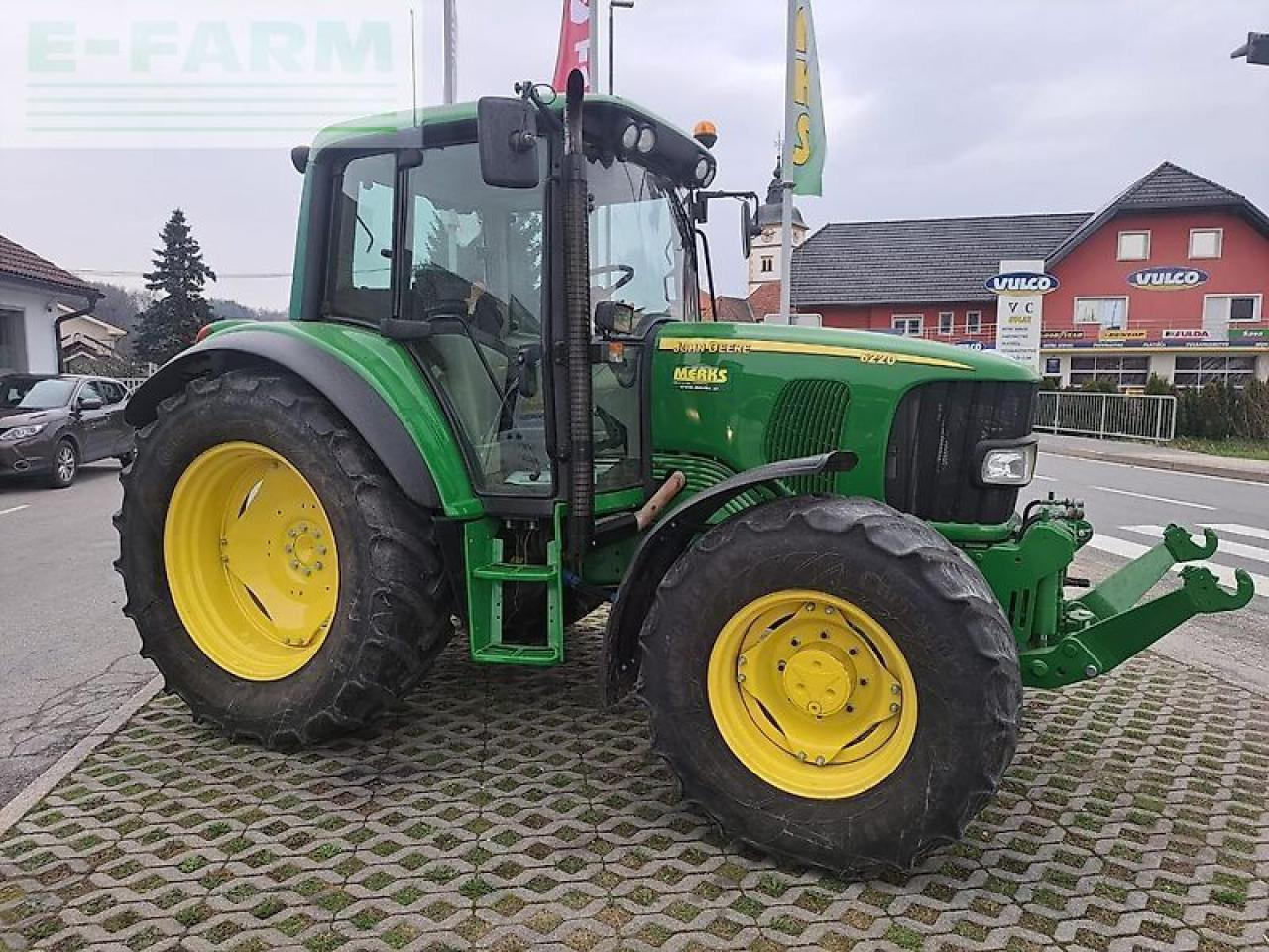 John Deere 6220 premium - Tractor: foto 3 John Deere 6220 premium - Tractor: foto 3