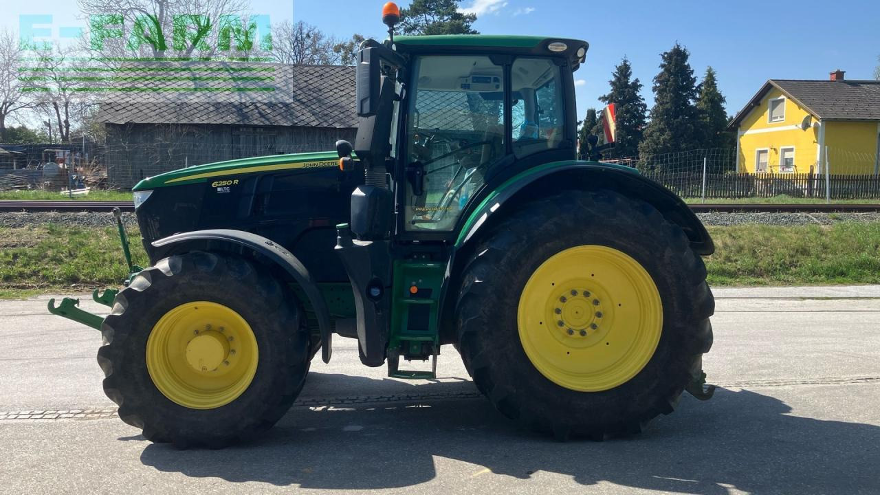 John Deere 6250R - Tractor: foto 2 John Deere 6250R - Tractor: foto 2