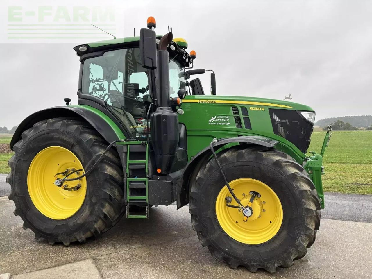 John Deere 6250r - Tractor: foto 2 John Deere 6250r - Tractor: foto 2