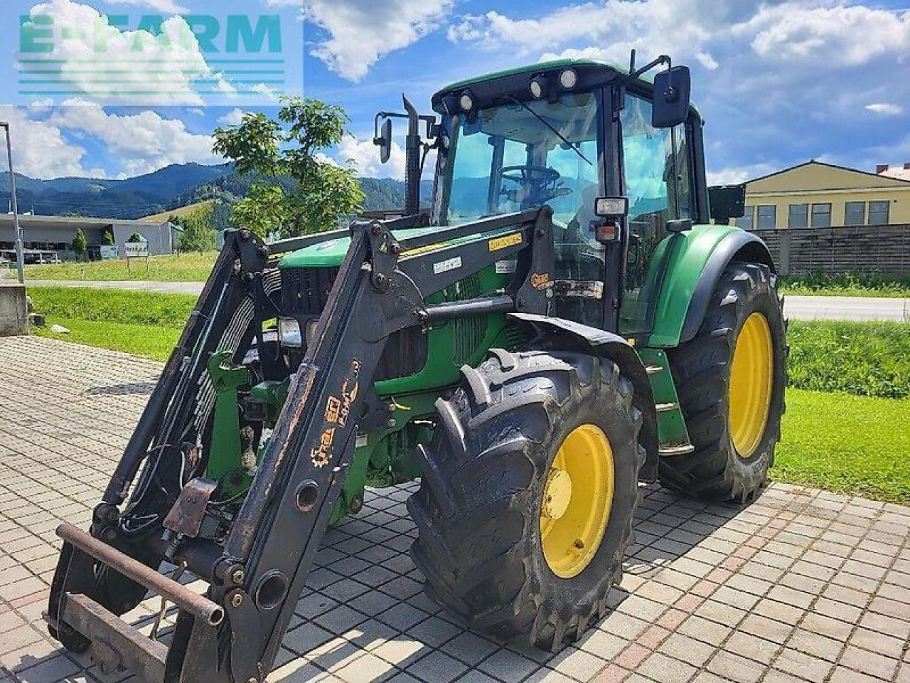 John Deere 6320 premium - Tractor: foto 2 John Deere 6320 premium - Tractor: foto 2