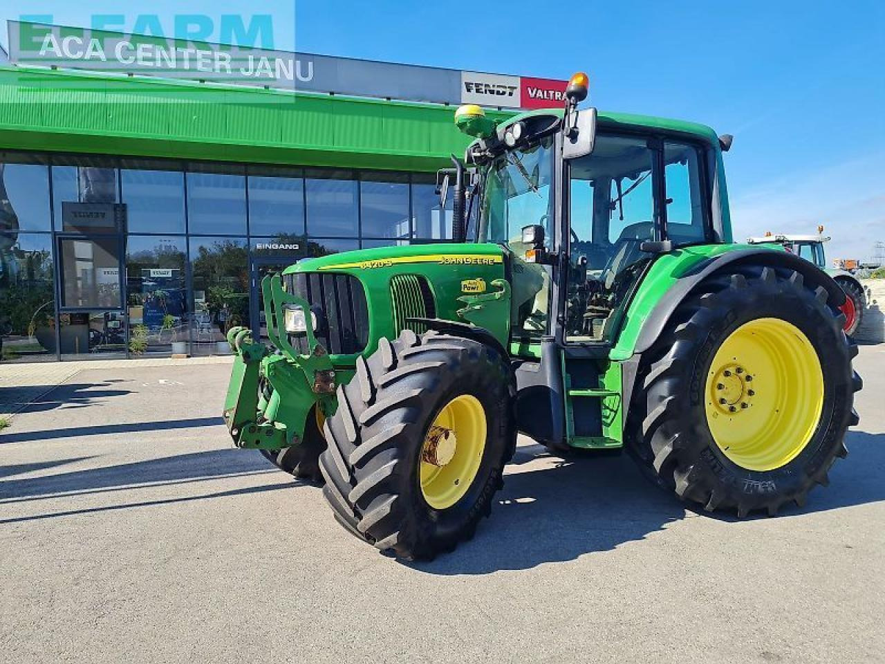 John Deere 6420 premium plus - Tractor: foto 1 John Deere 6420 premium plus - Tractor: foto 1