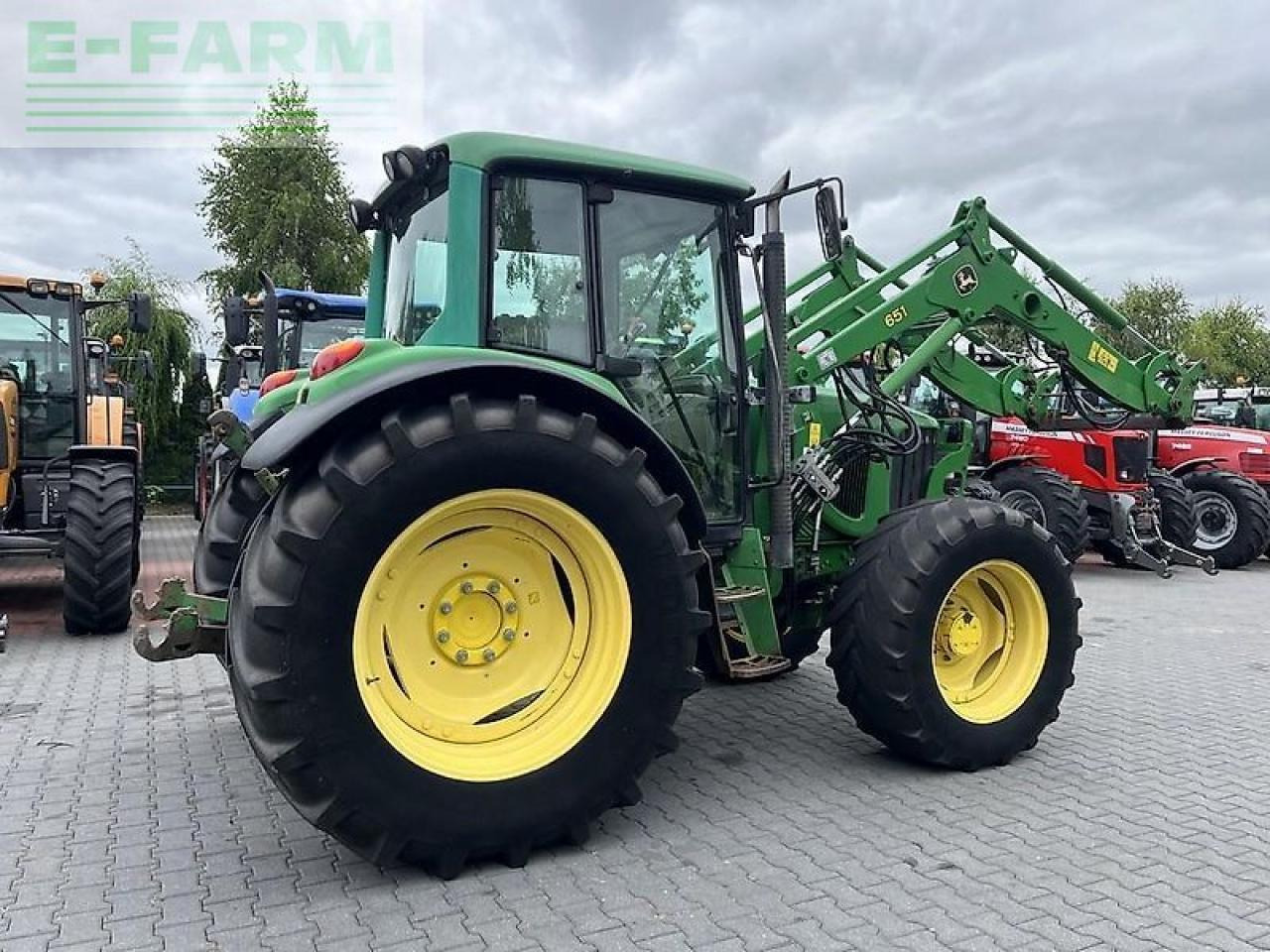 John Deere 6420 tls + john deere 651 - Tractor: foto 5 John Deere 6420 tls + john deere 651 - Tractor: foto 5