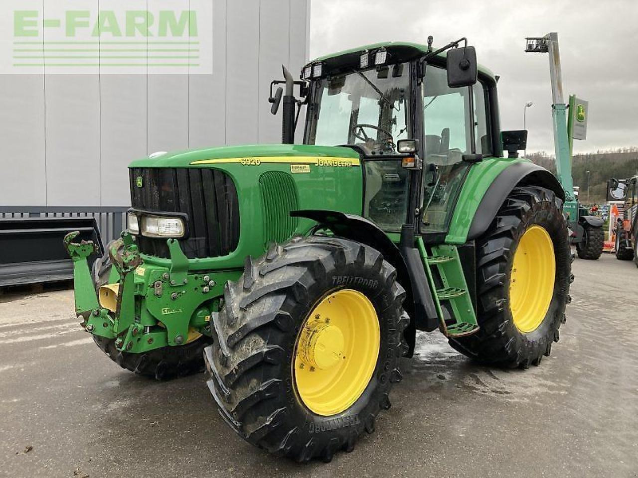 John Deere 6920 premium - Tractor: foto 1 John Deere 6920 premium - Tractor: foto 1