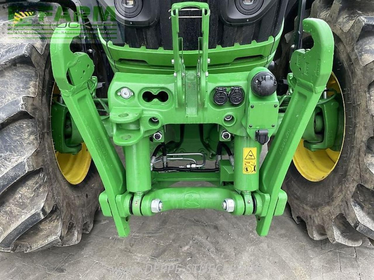 John Deere 6r 175 - Tractor: foto 4 John Deere 6r 175 - Tractor: foto 4